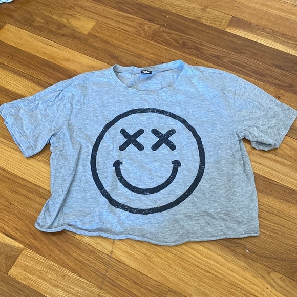 Pixie Lane Girl’s Grey Smiley Face Graphic T-Shirt Size 14 - Picture 1 of 5
